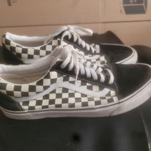Vans mens size 14, used